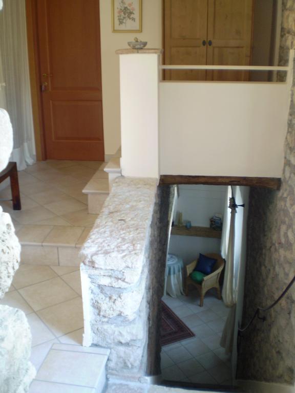 B&B Renzano Bedrooms Salò Exterior foto